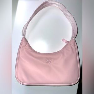 Aritzia goldie hobo bag